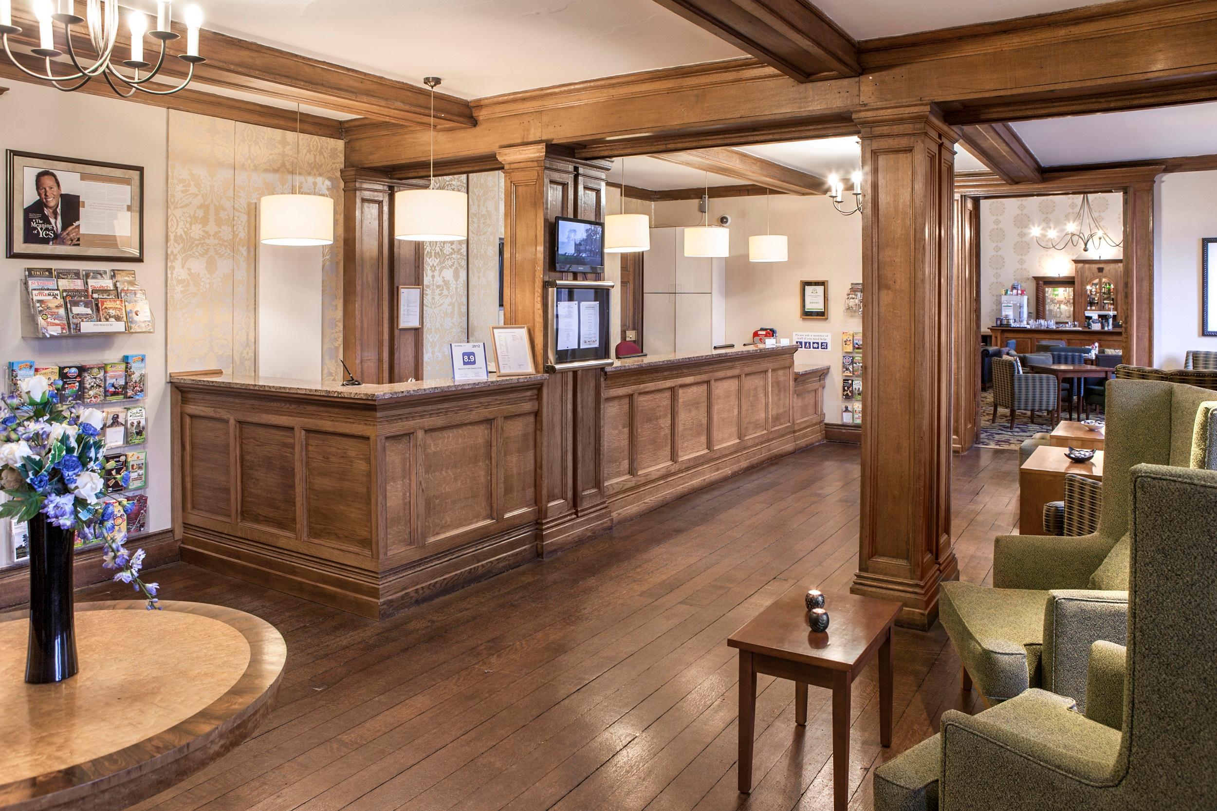 Vista Lobby Wychnor Park Country Club
