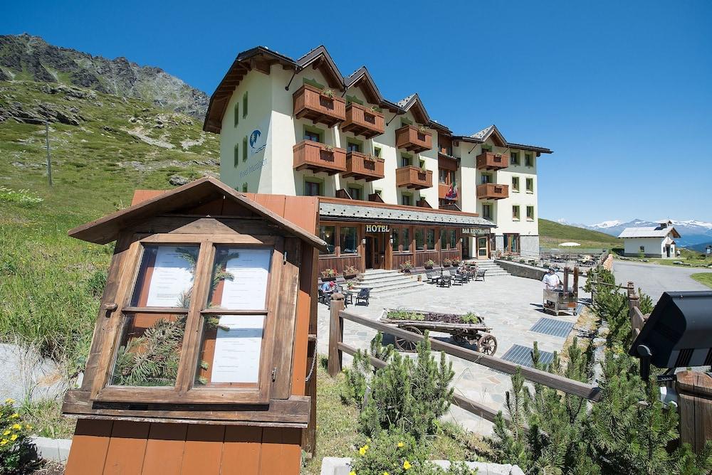 Vista Exterior Hotel Interalpen