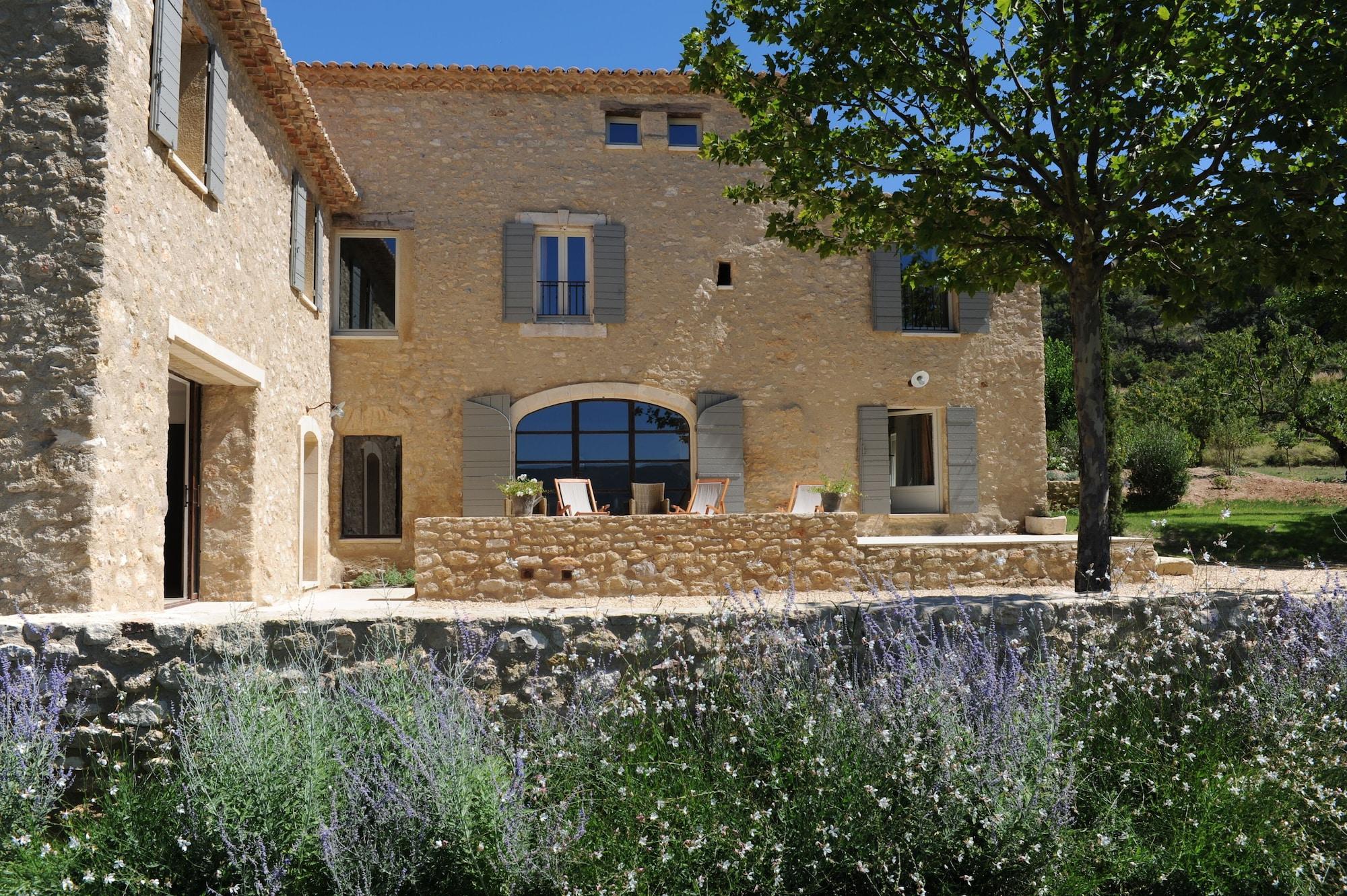 Vista Exterior La Couleur des Vignes
