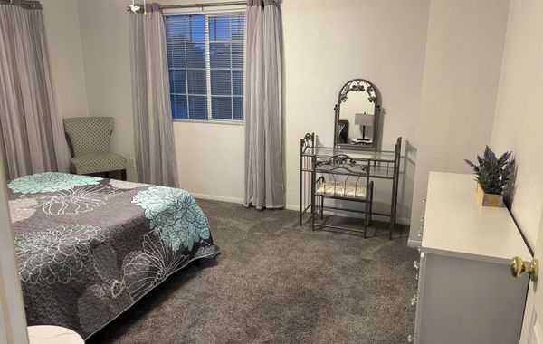 Private 2BR Upstairs Casita in fabulous Las Vegas- with Pool - Hoteles solo adultos en Las Vegas, Nevada