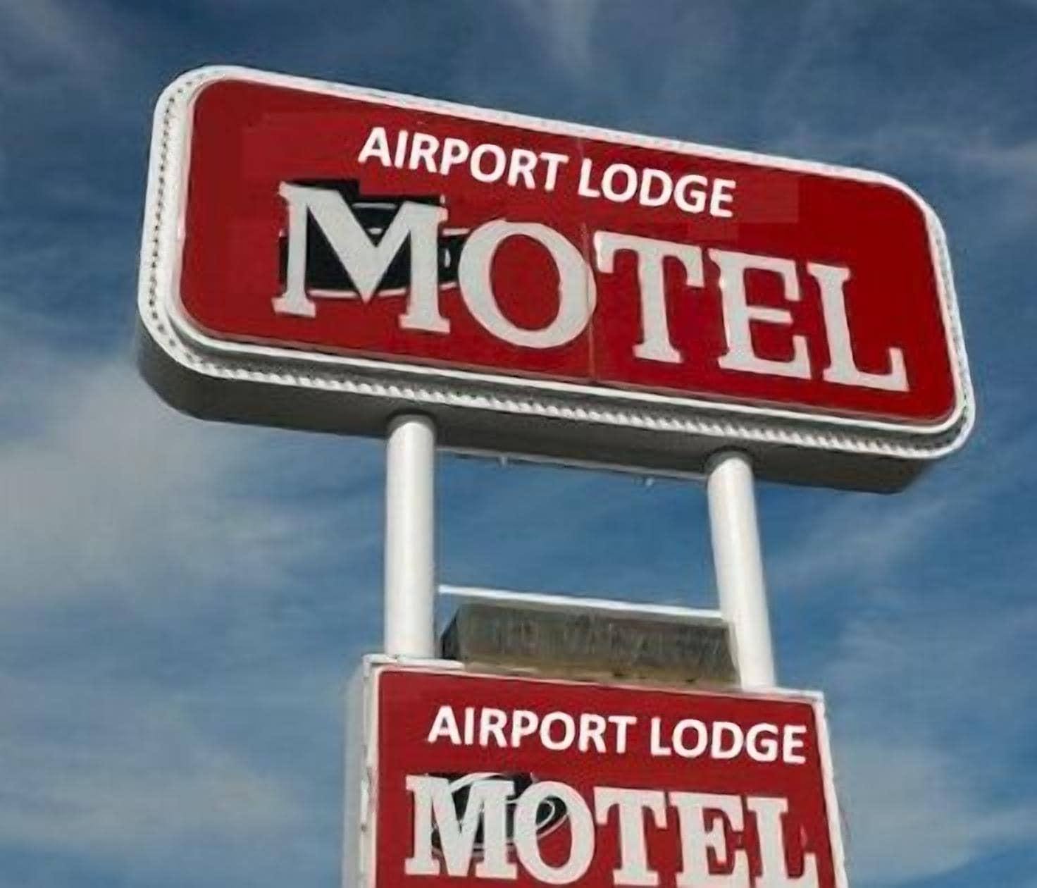 Vista Lobby Airport Lodge Wichita Kansas
