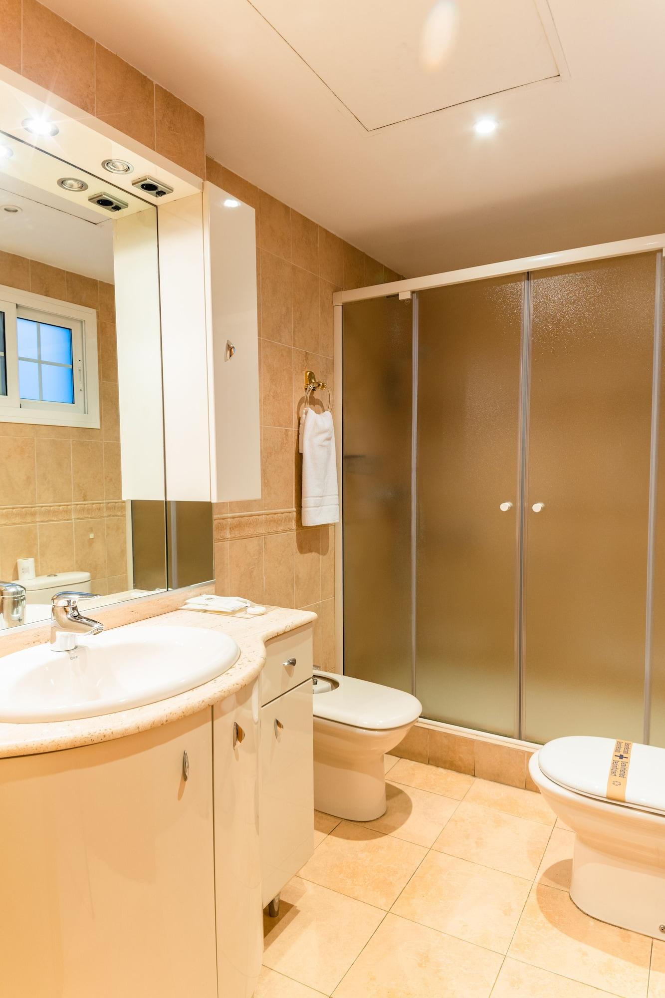 Equipamiento de Habitación Triana Luxury Home