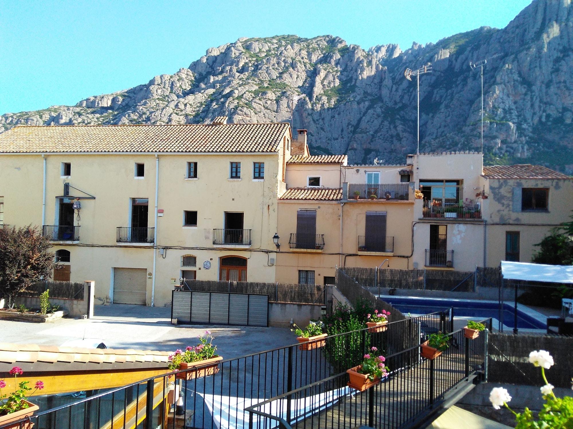 Vista Piscina Hostal Can Missè