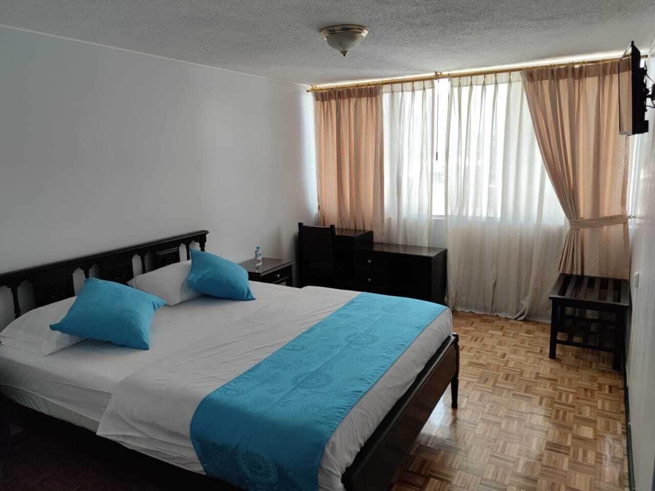 Habitación Val Hotel Santamaria Quito