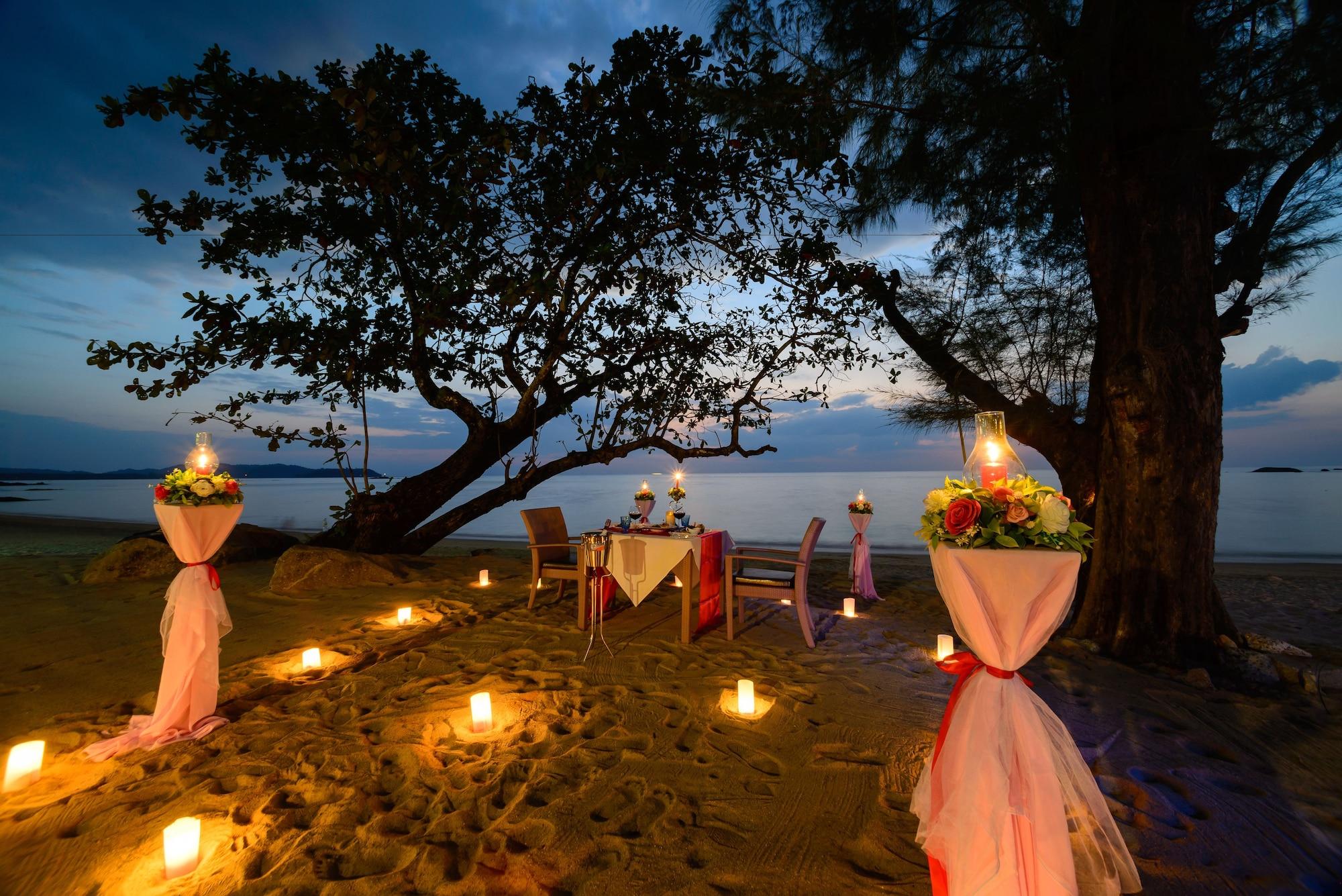 Restaurant The Briza Beach Resort Khaolak