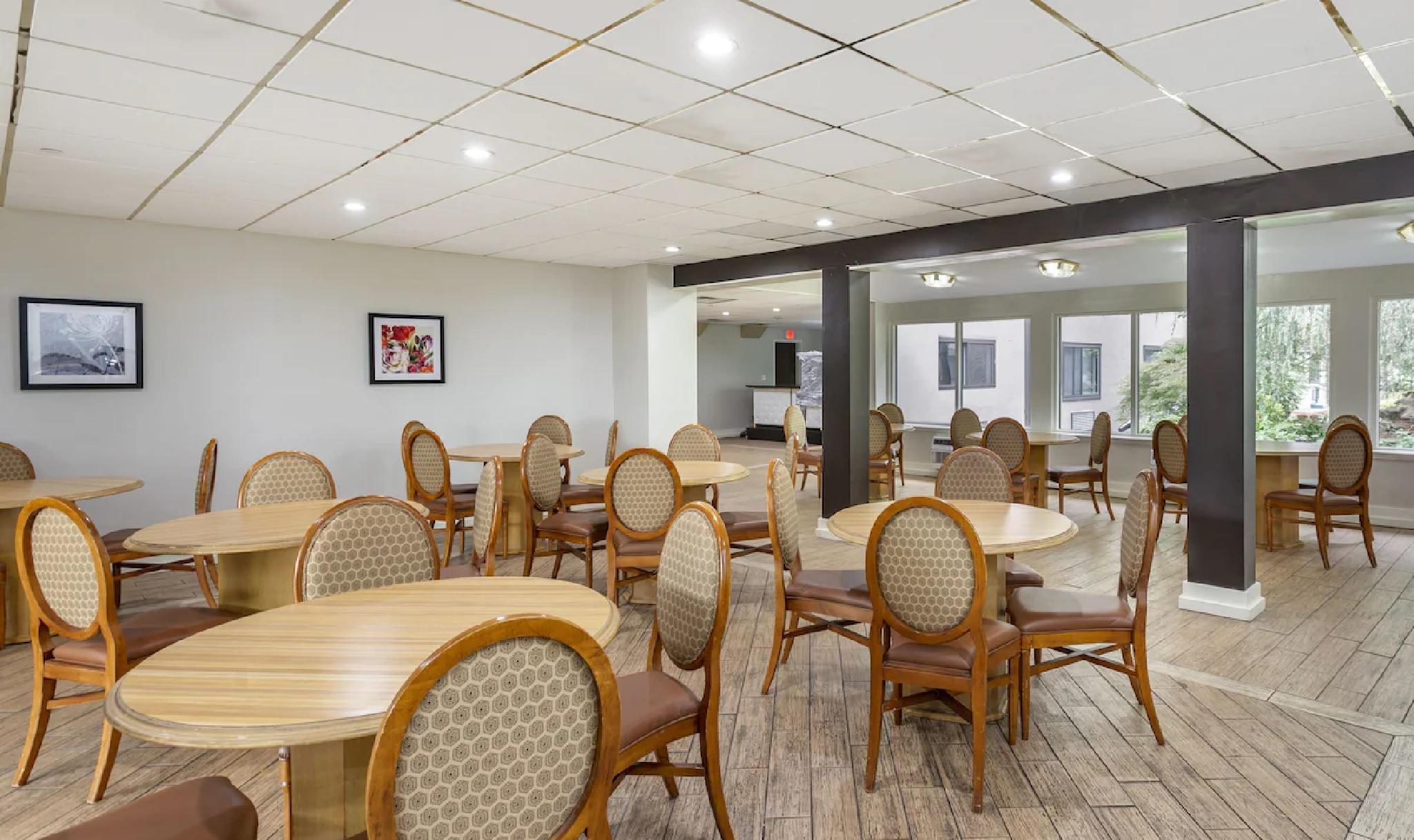 Restaurant Amwell Suites Somerset Bridgewater