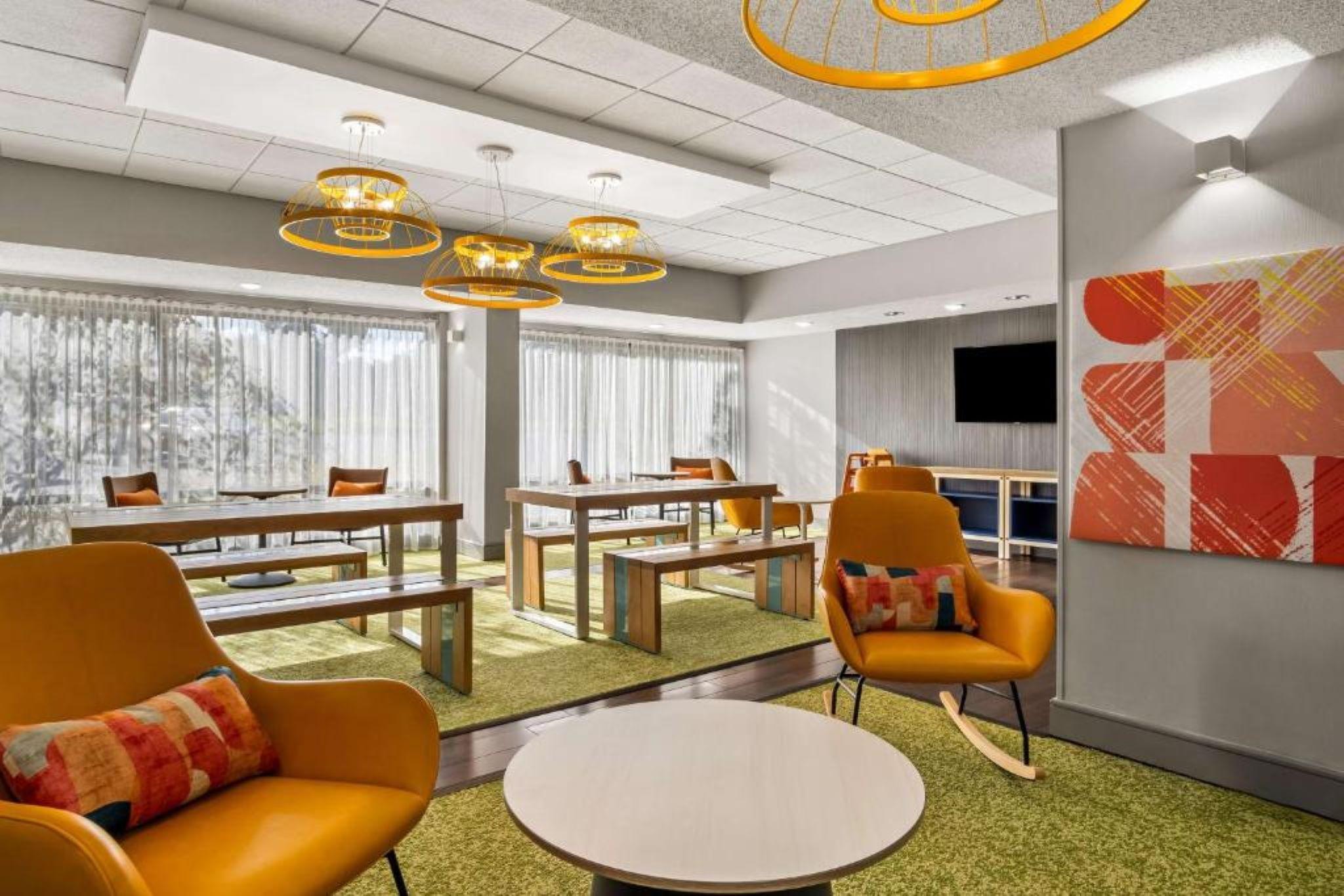 Restaurant Spark By Hilton Stevensville