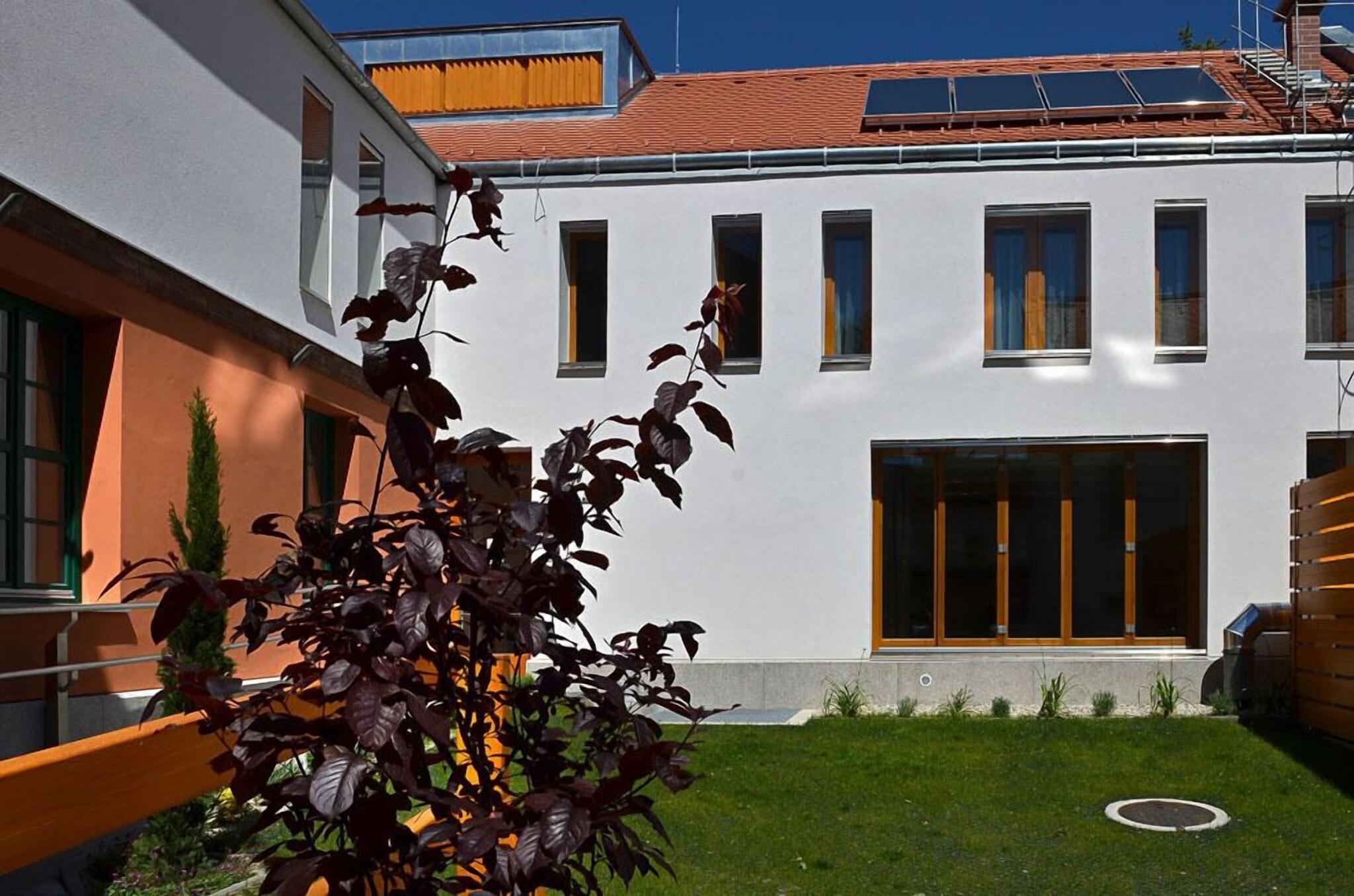 Varios Hotel Arkadia