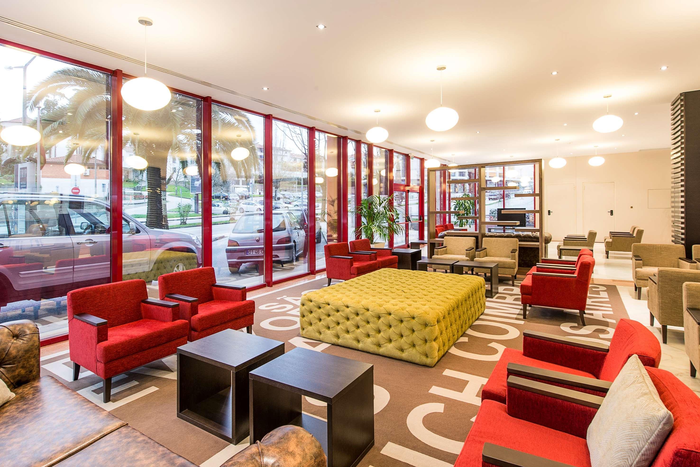 Vista Lobby Hotel Coimbra Aeminium, Affiliated by Meliá