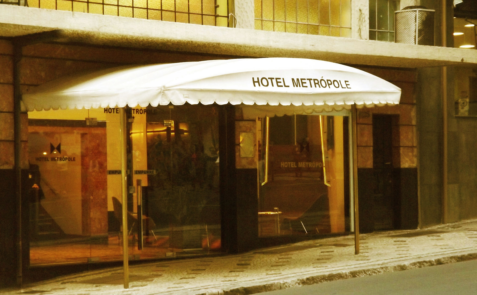 Vista Exterior Metrópole Hotel