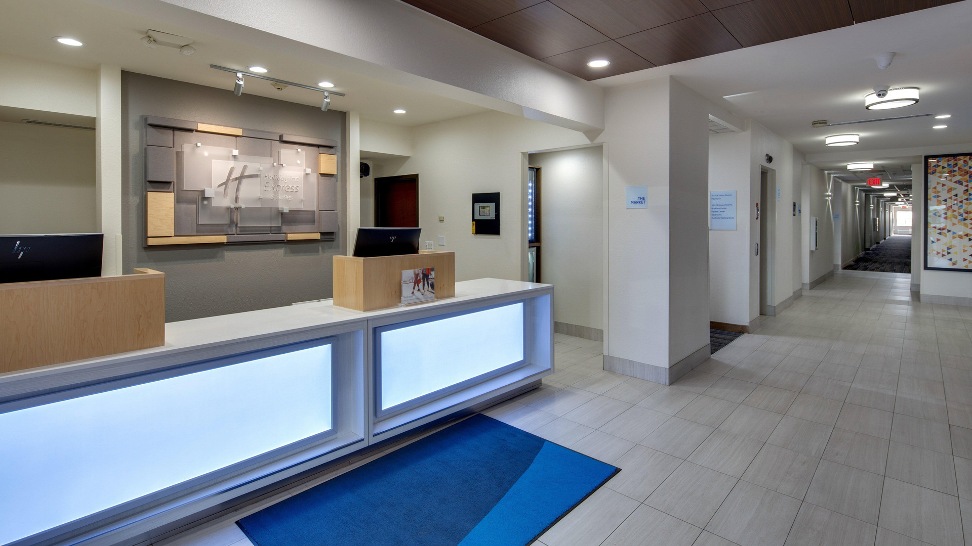 Vista Exterior Hol. Inn Exp.   Detroit - Farmington Hills