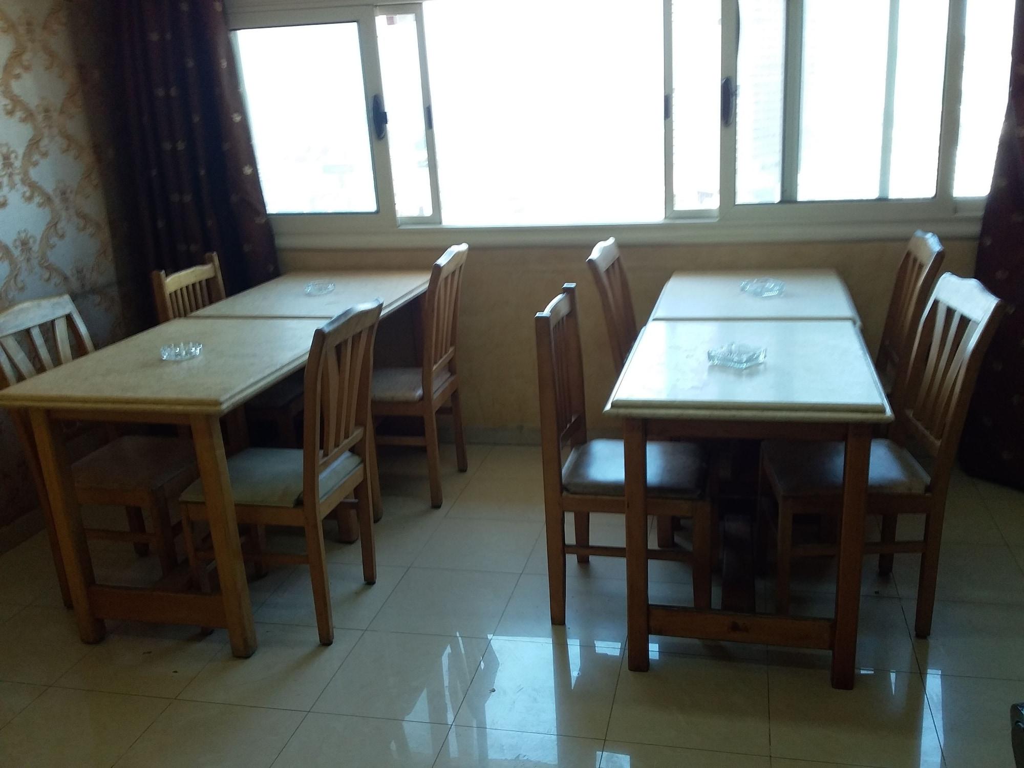 Sala de Reuniones Isis Hostel 2