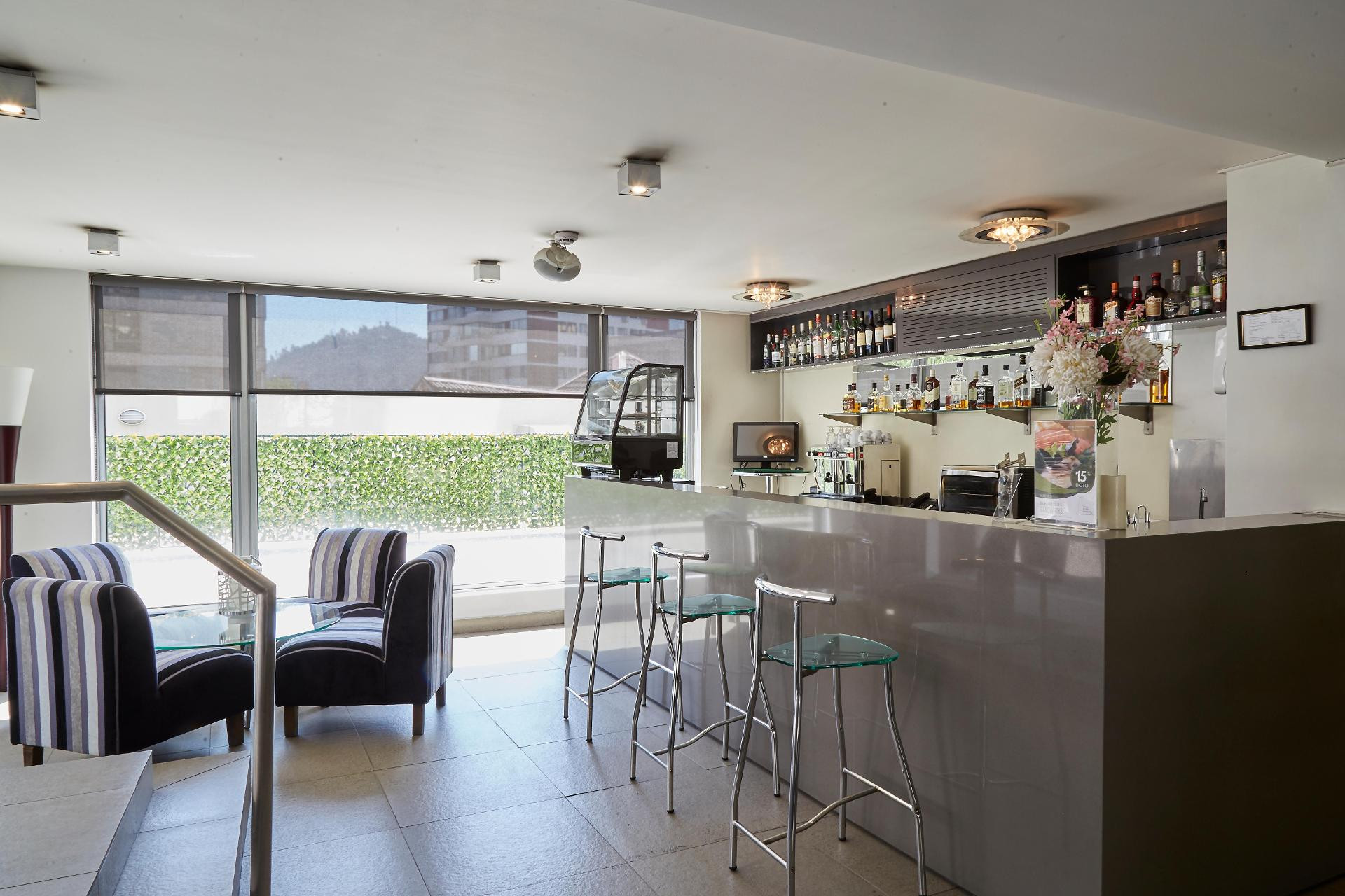Bar/Salón Hotel Terrado Providencia