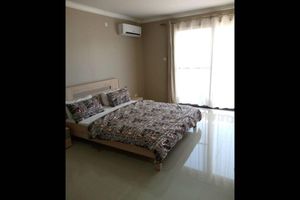 Alquiler Vacacional - 4 Bedrooms Exclusive Apartment in Jesmondin