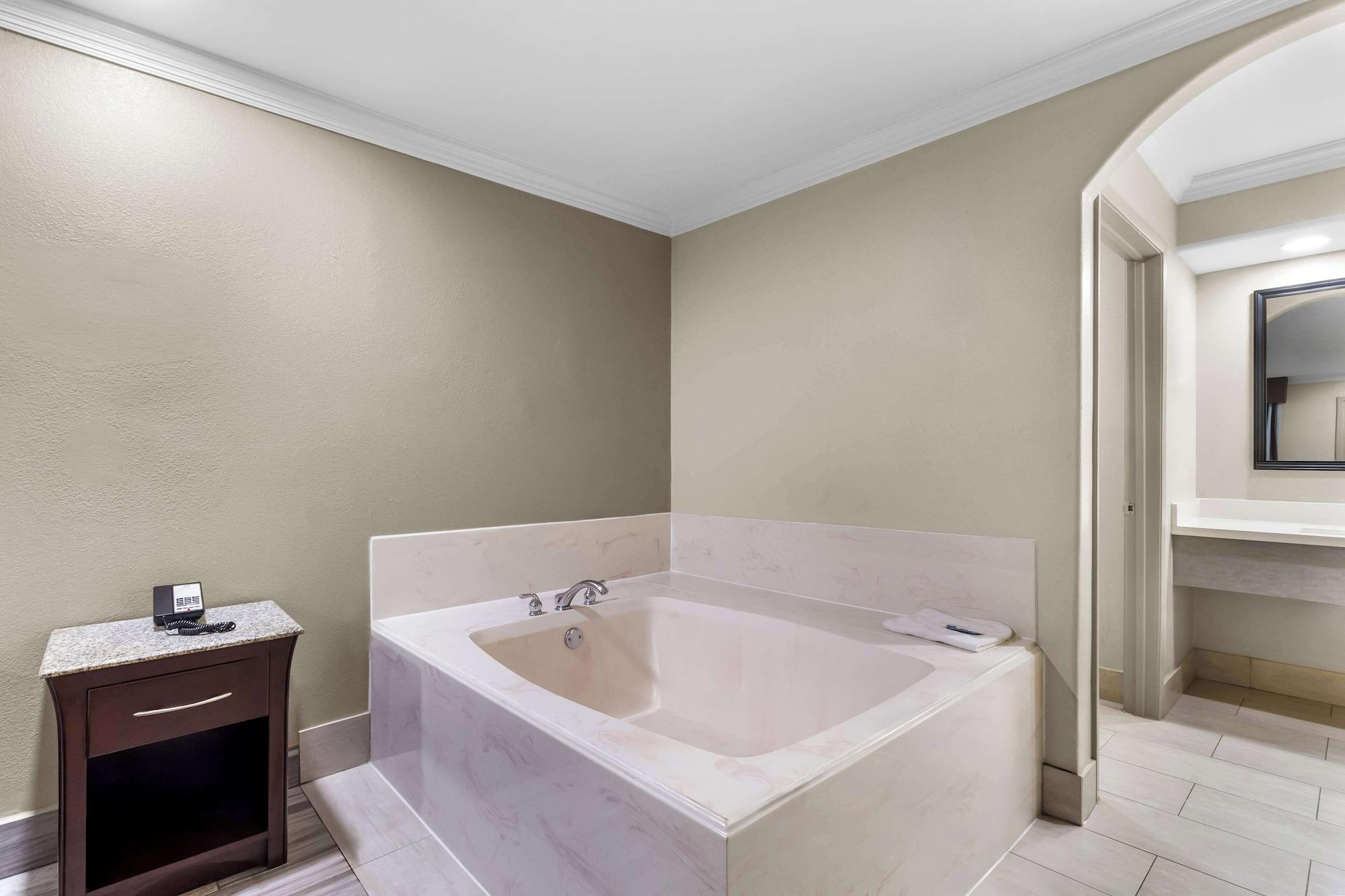 Set de Habitación Americas Best Value Inn Houston Heights at I-45