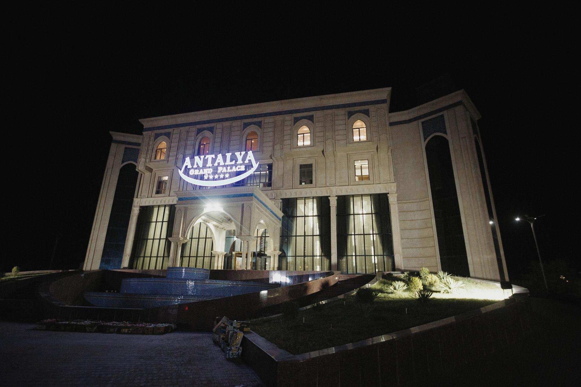 Vista Exterior Antalya Grand Palace