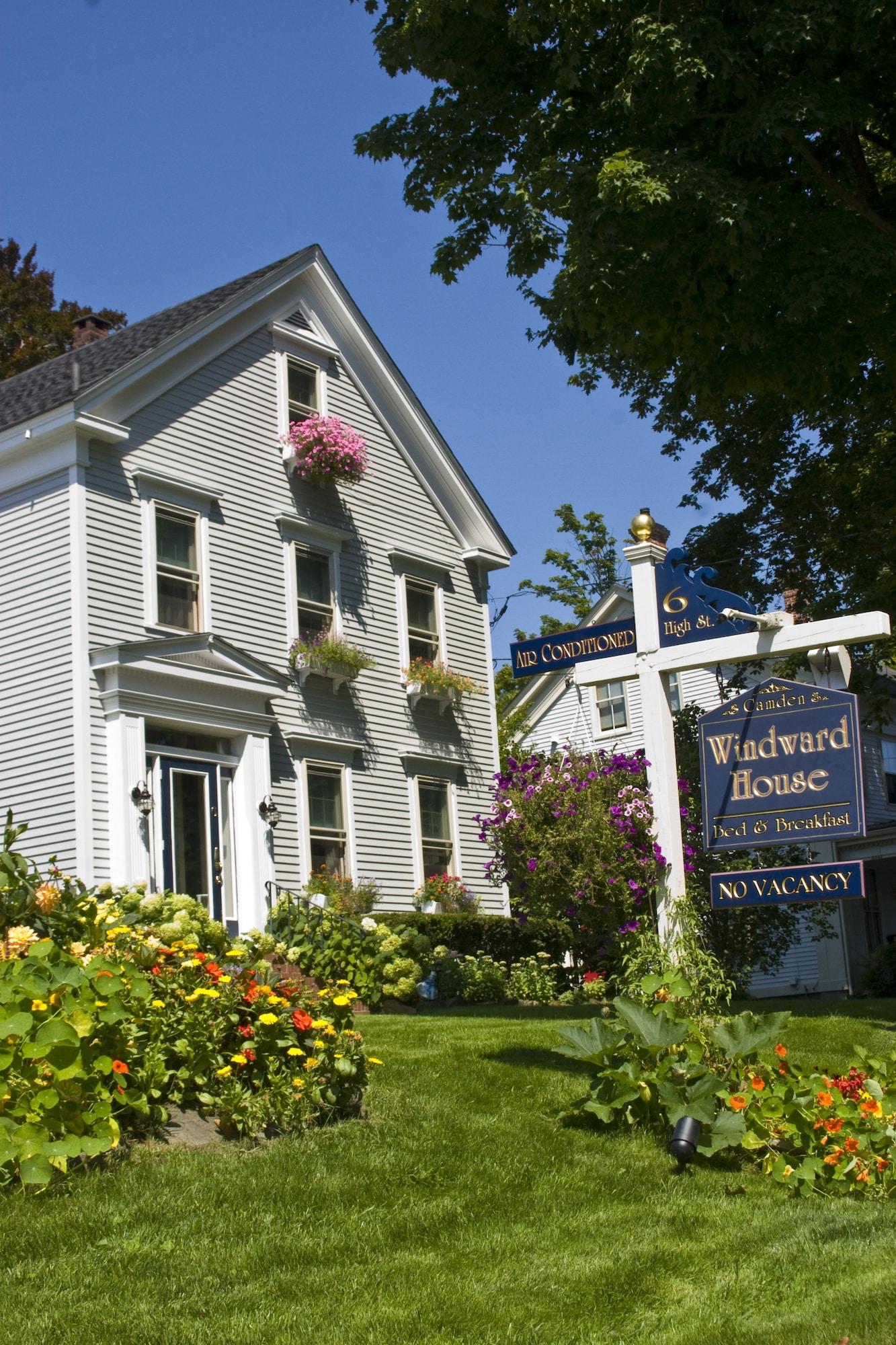 Varios Camden Windward House