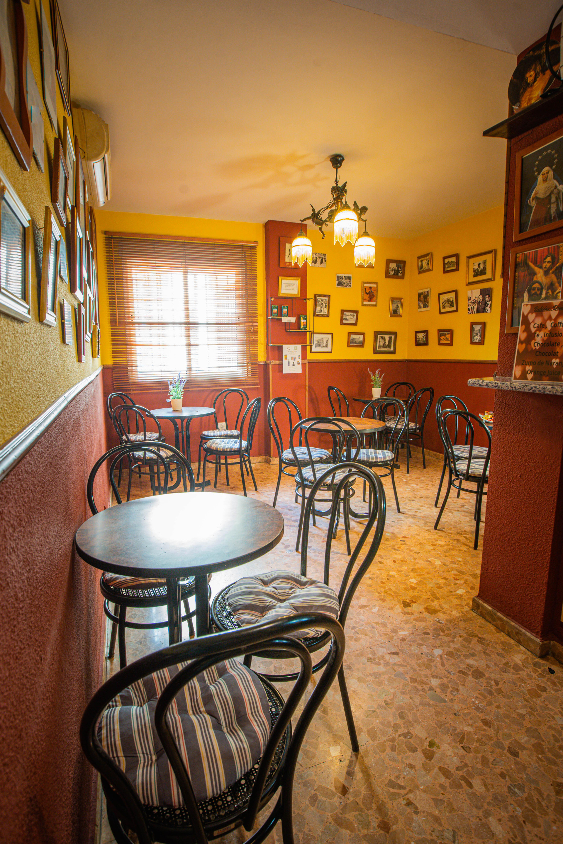 Bar/Salón Hotel Arunda II