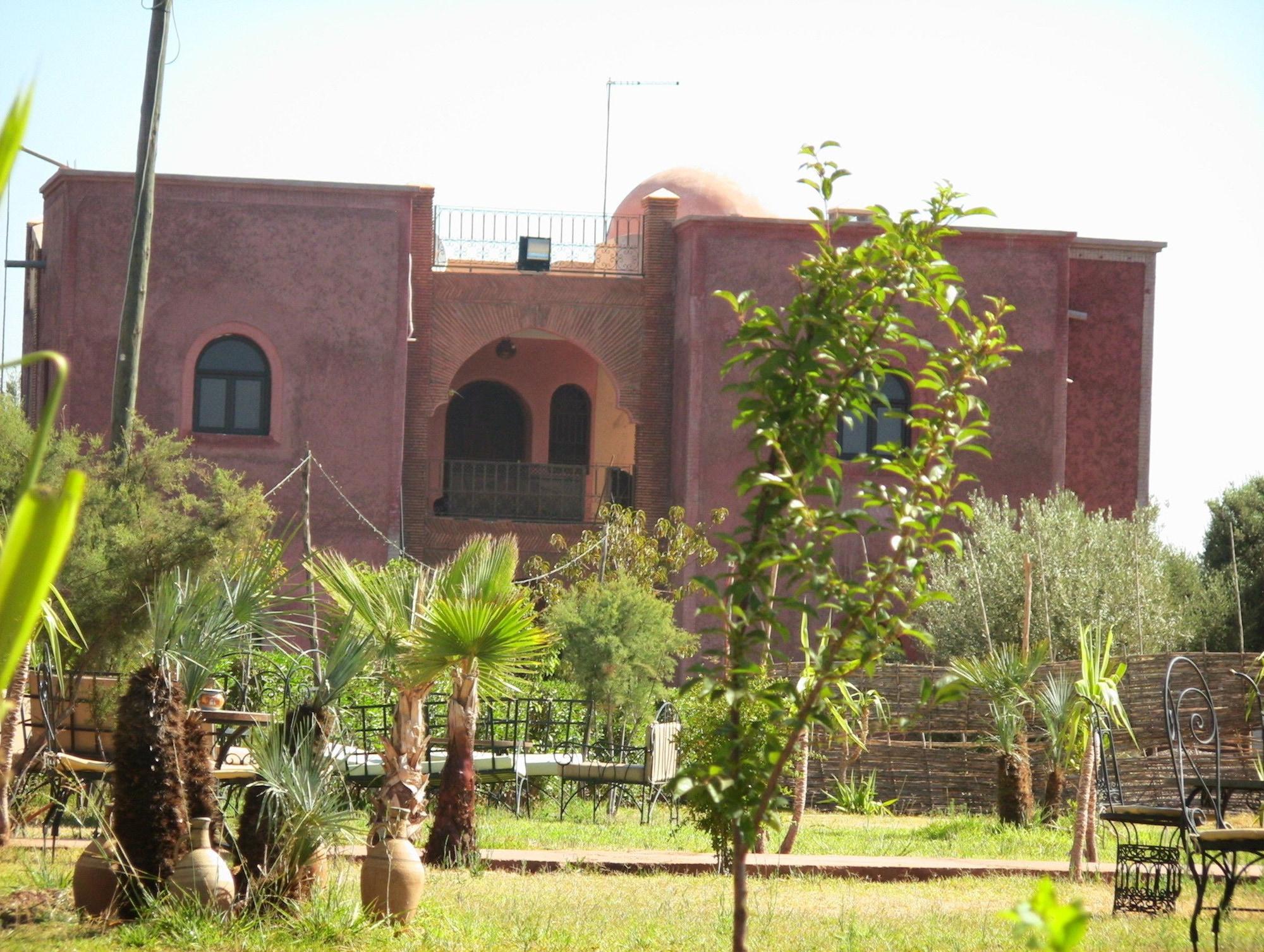Vista Exterior Atlas Resorts