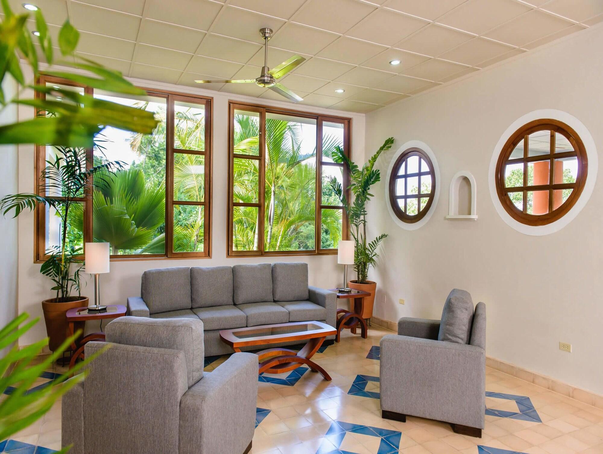 Vista Lobby Montebrisa Boutique B&B