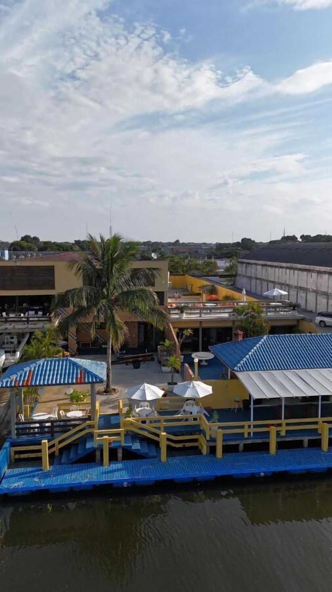 Vista Exterior Pousada Mares do Sul