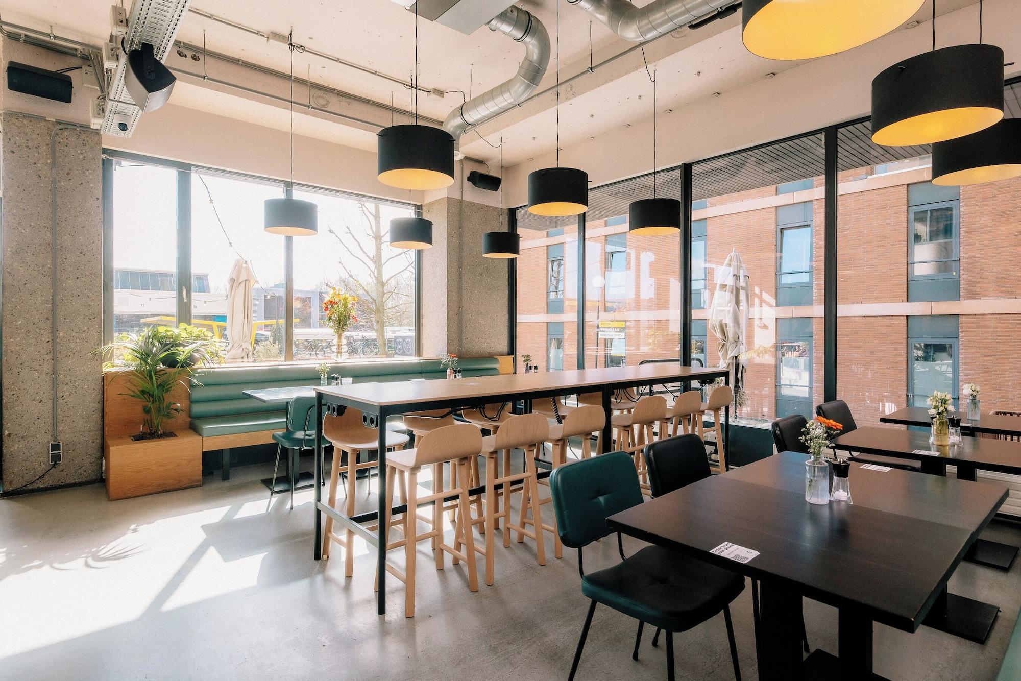 Restaurant The Social Hub Amsterdam West 4