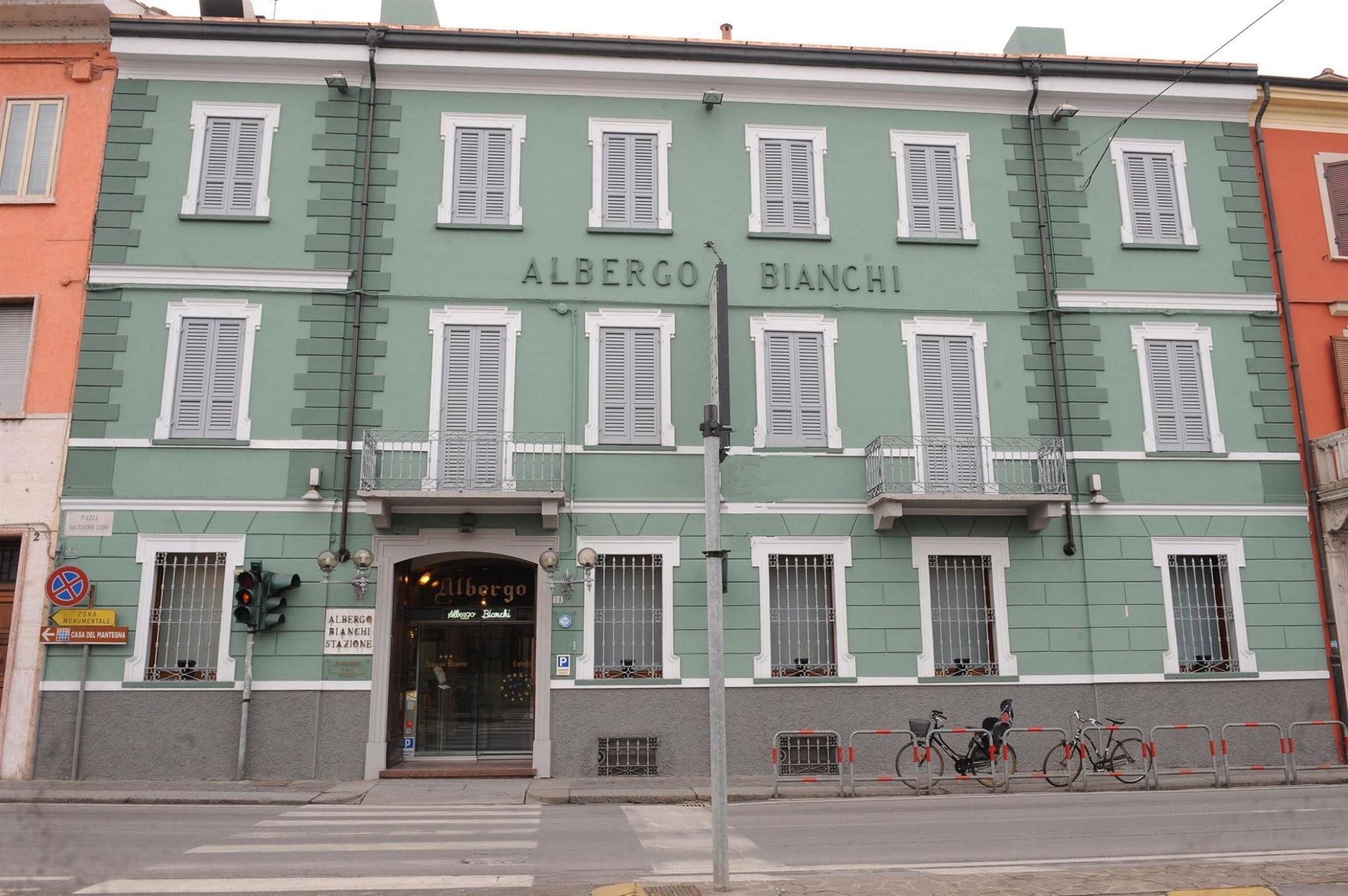 Vista Exterior Albergo Bianchi Stazione