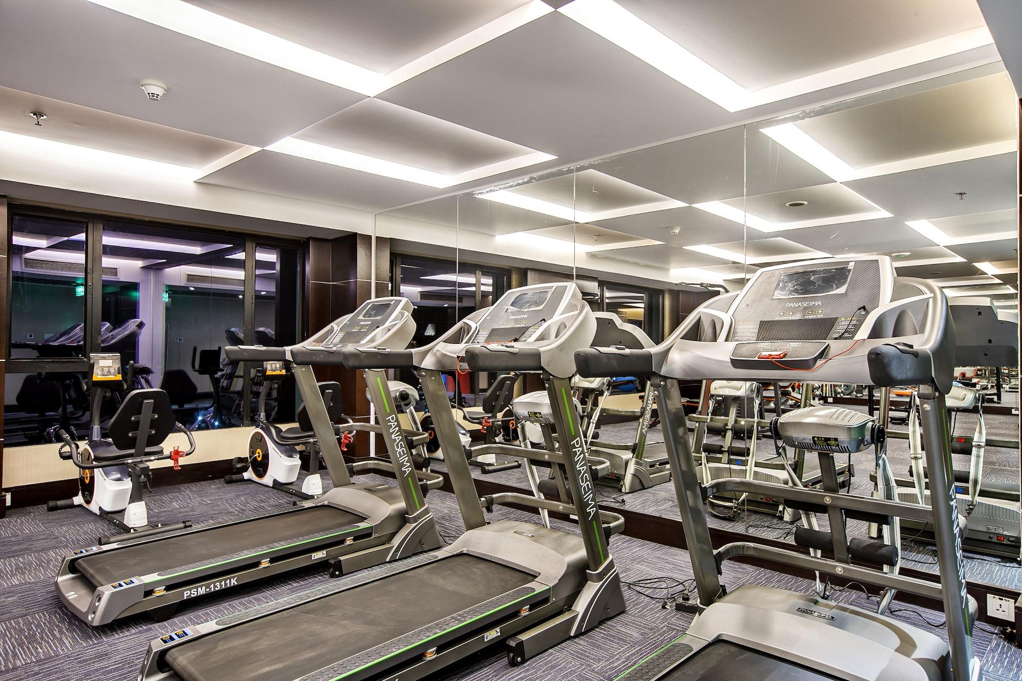 Gimnasio Grand Sylhet Hotel & Resort