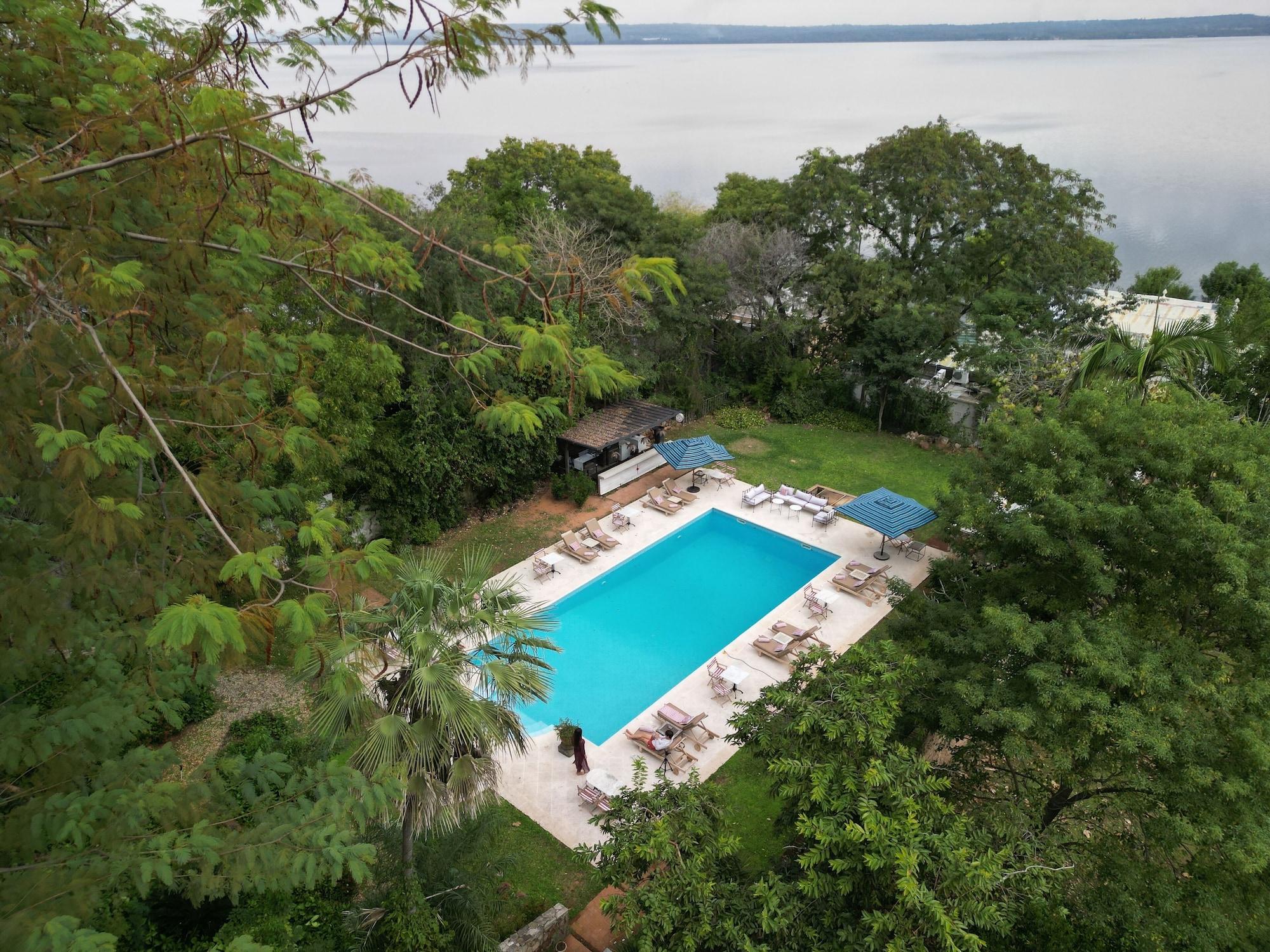 Vista Exterior Casa del Val - Villa María Hotel