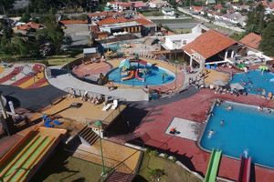 Alojamiento - Parque Acuático Planeta Azul