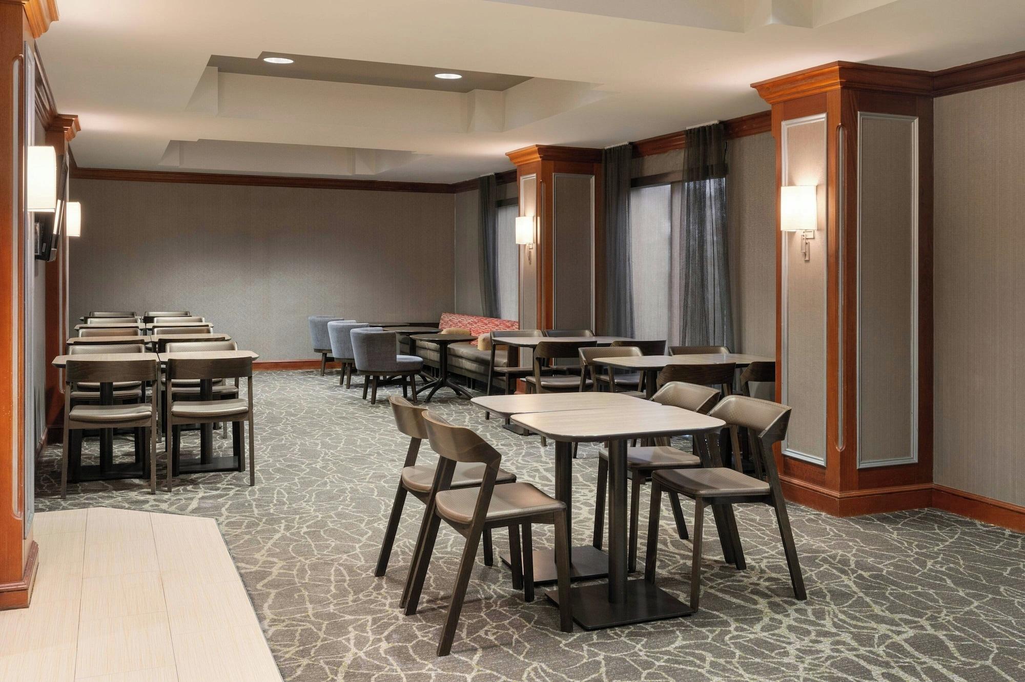 Restaurant SpringHill Suites by Marriott Tampa Westshore Airport
