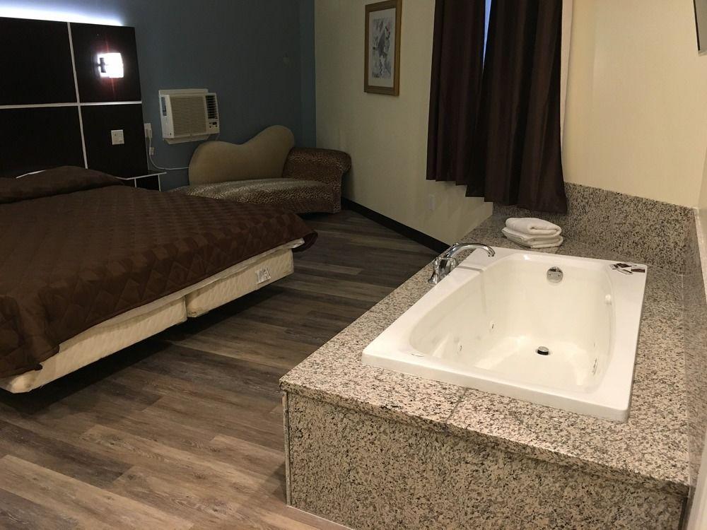 Hotel Lincoln Park Motel
