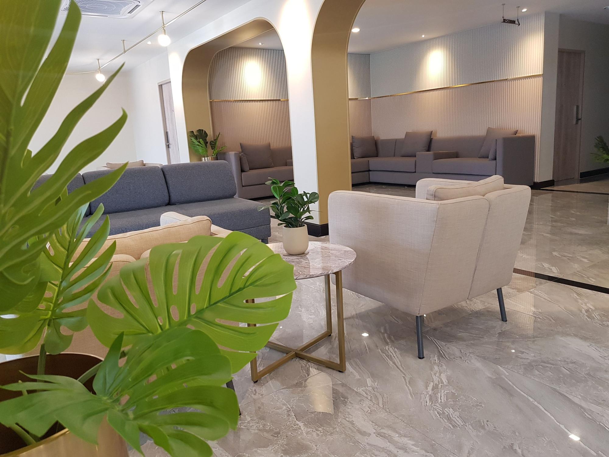 Vista Lobby The Phoenix Hotel Bangkok