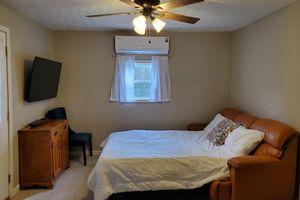 Alquiler Vacacional - Brookside Cottage, a cozy country cottage for a peaceful getaway.