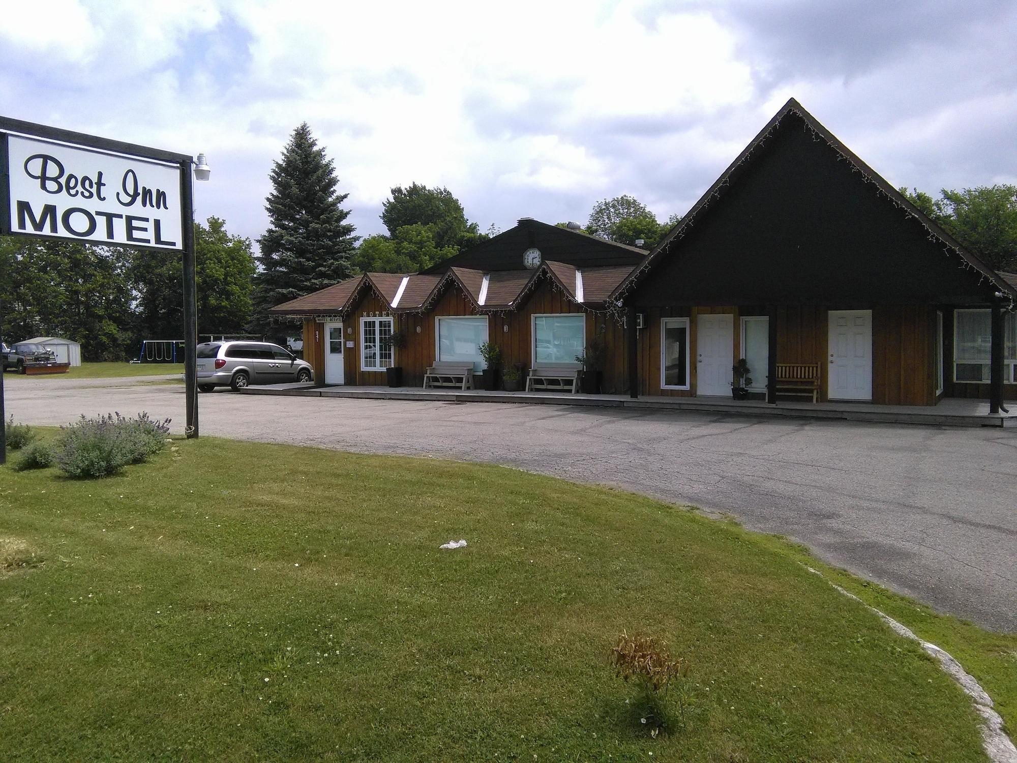 Varios Best Inn Motel