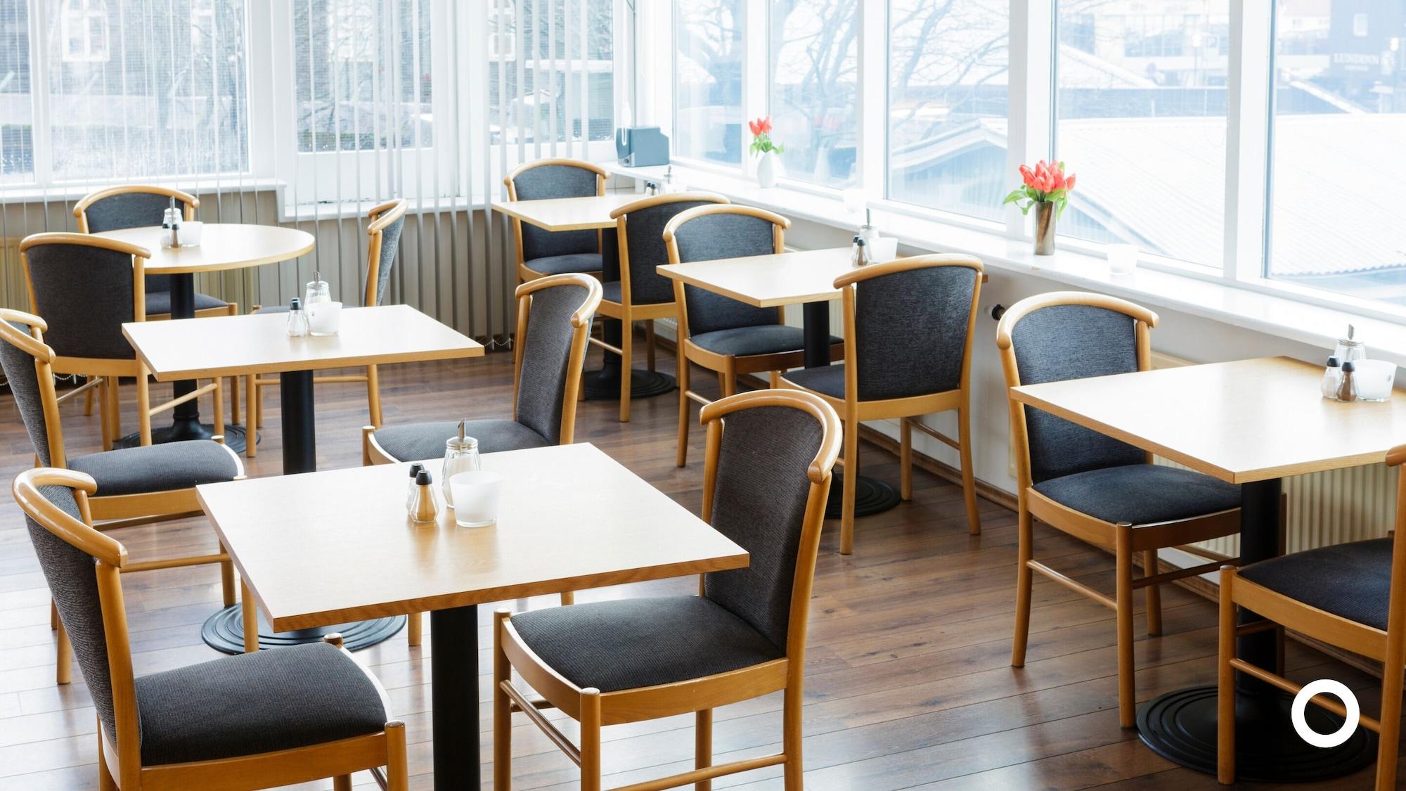 Bar/Salón Center Hotels Skjaldbreið