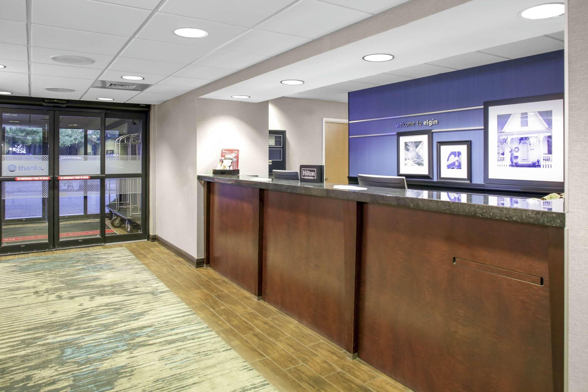 Vista Lobby Elgin Inn