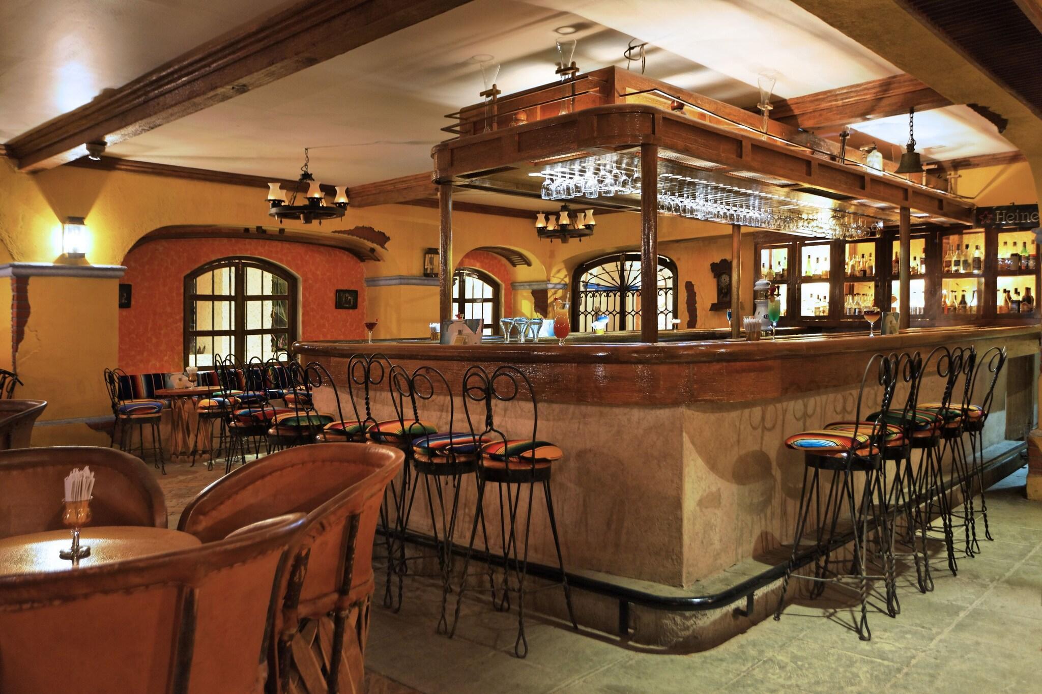 Bar/Salón Barceló Huatulco