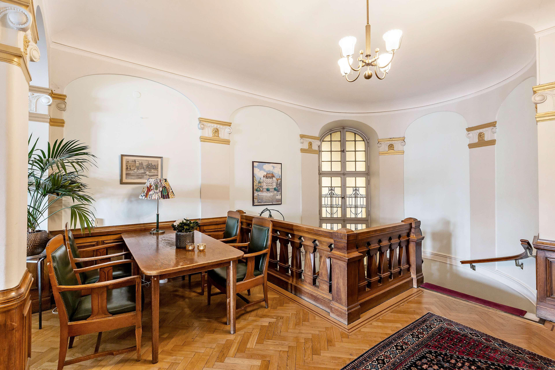 Bar/Salón Hotel Esplanade, BW Signature Collection