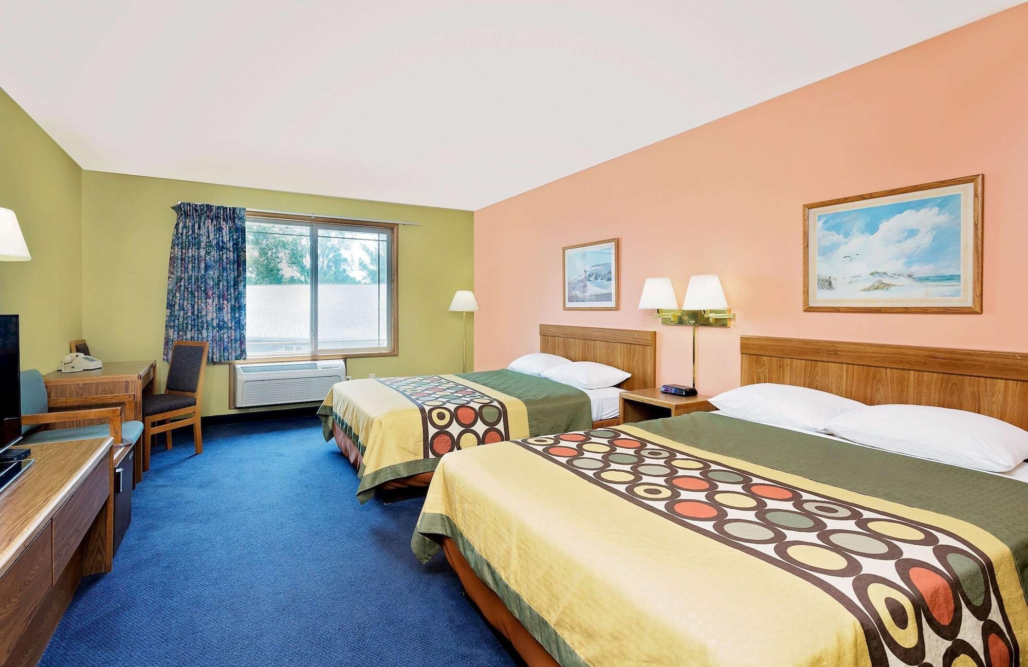 Habitación Super 8 by Wyndham Sturgeon Bay
