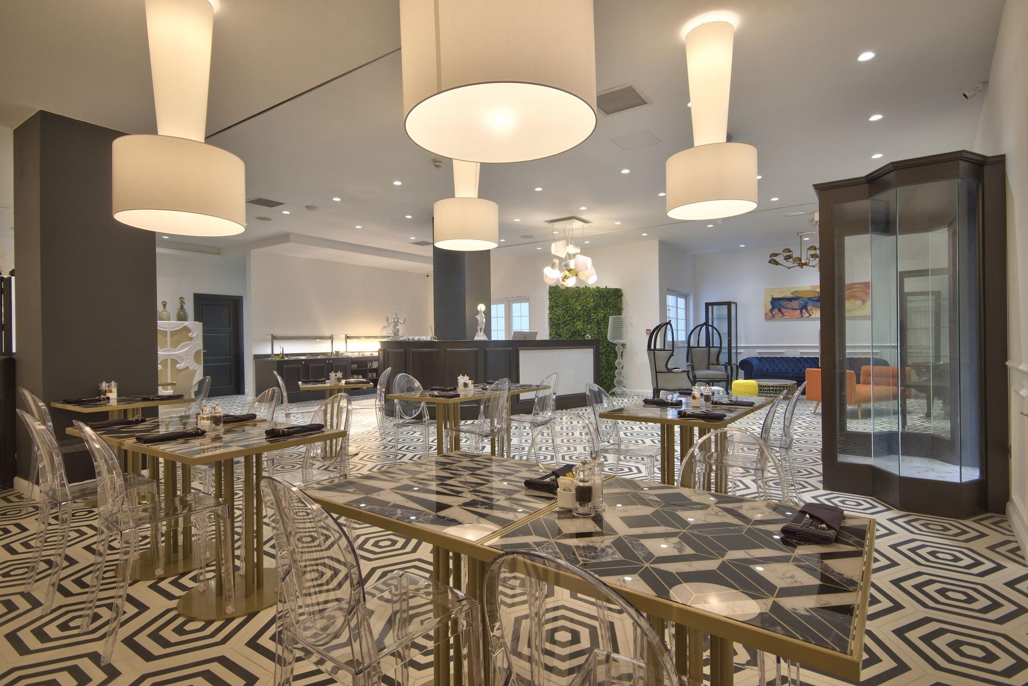 Vista Lobby HOLM Boutique &Spa - IK Collection