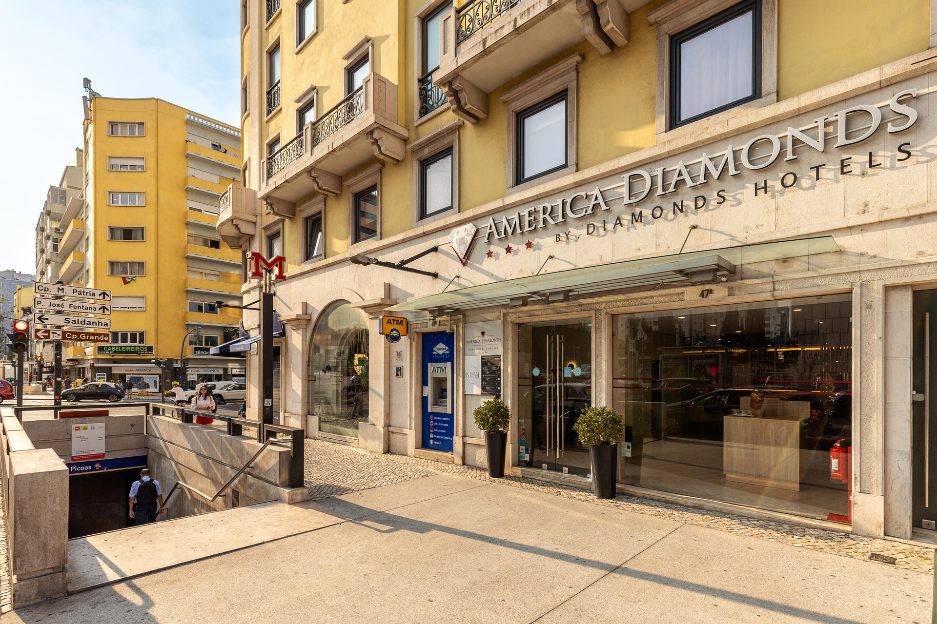 Vista Exterior America Diamonds Hotel