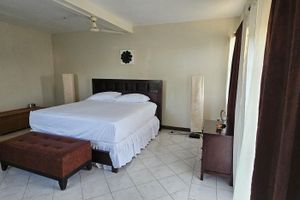 Alquiler Vacacional - Luxurious 4-bedroom house with AC, WiFi in marvelous Portsmouth