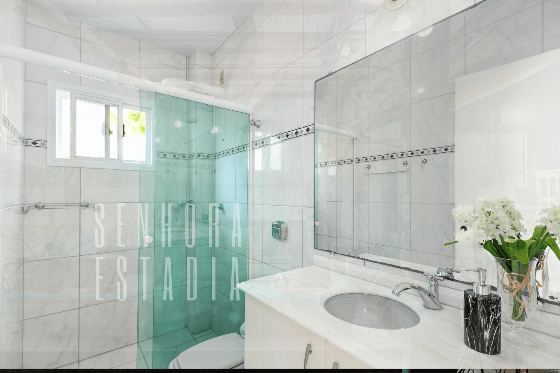 Baño Casa da Mole Vista Cond Fechado Paraíso WIFI 250mb