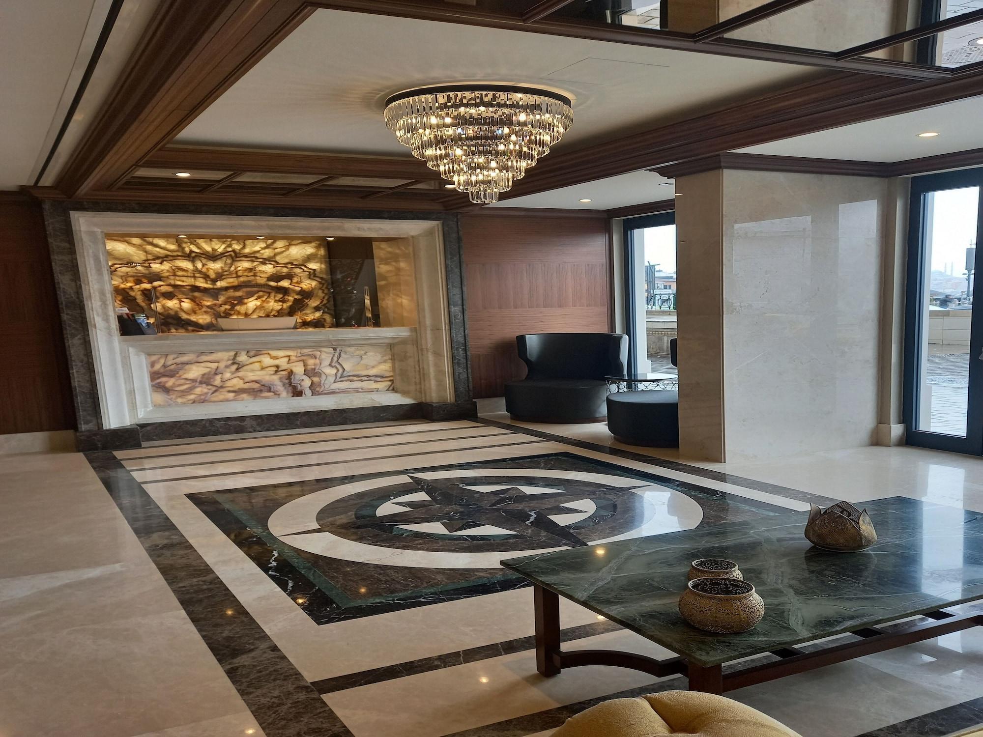 Vista Lobby Aspera Hotel Golden Horn