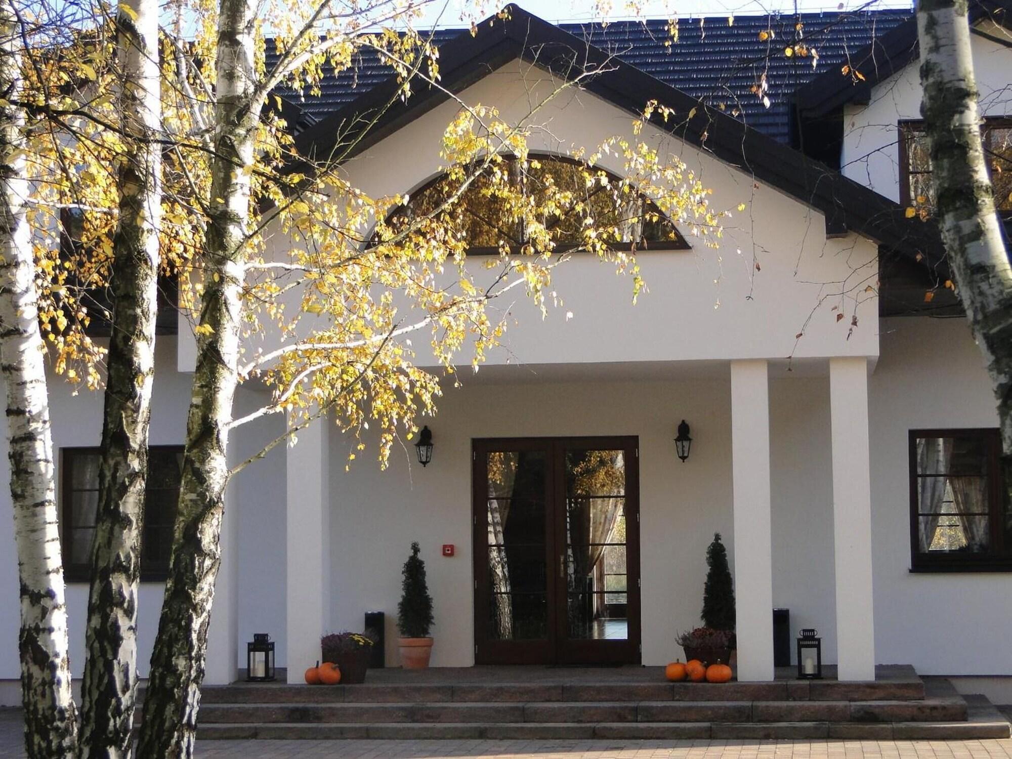 Vista Exterior Dwór Klembów