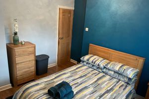 Alquiler Vacacional - Beautiful 3-bed House in Romford