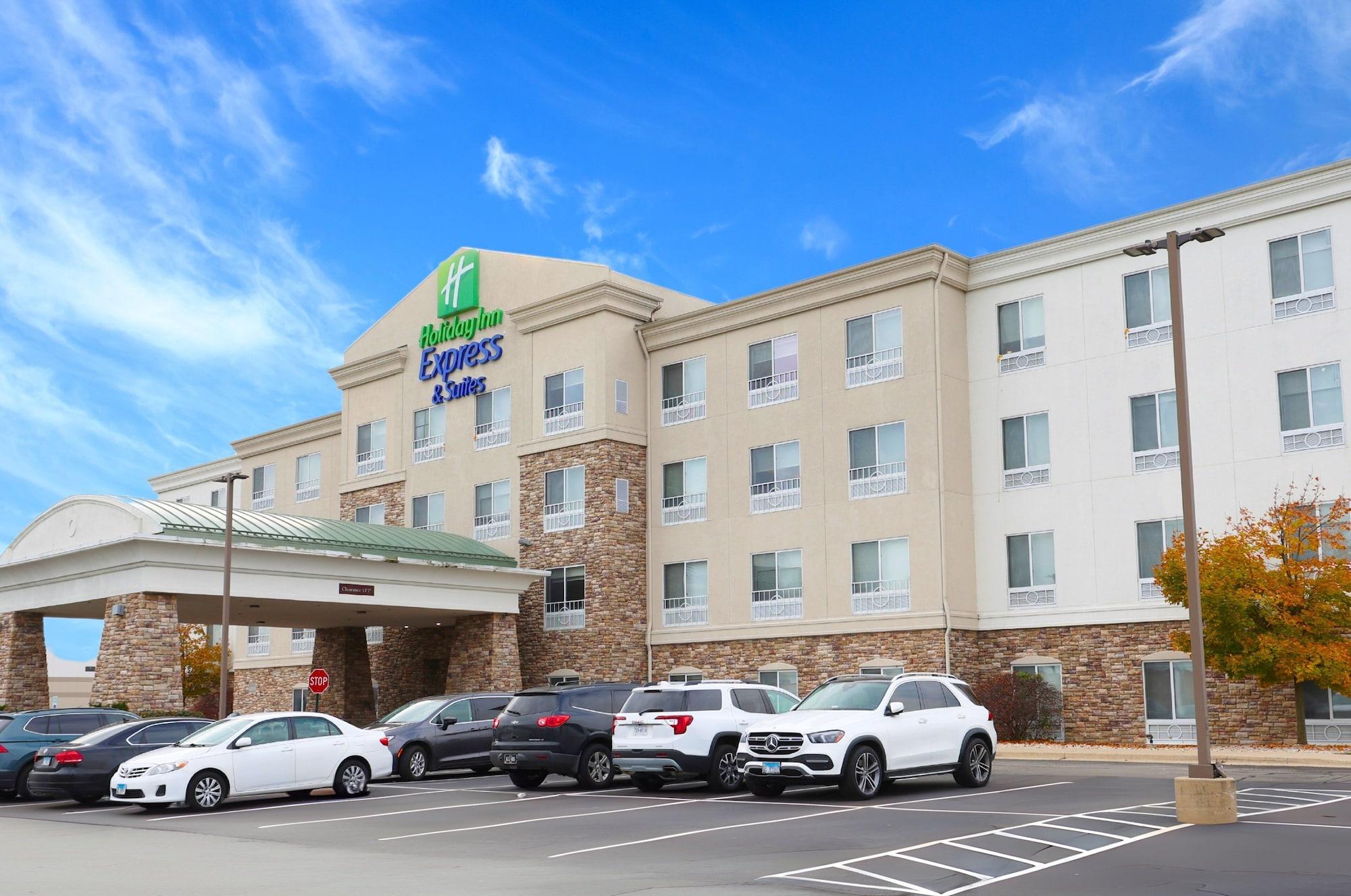 Vista Exterior Holiday Inn Express & Suites Waukegan by IHG