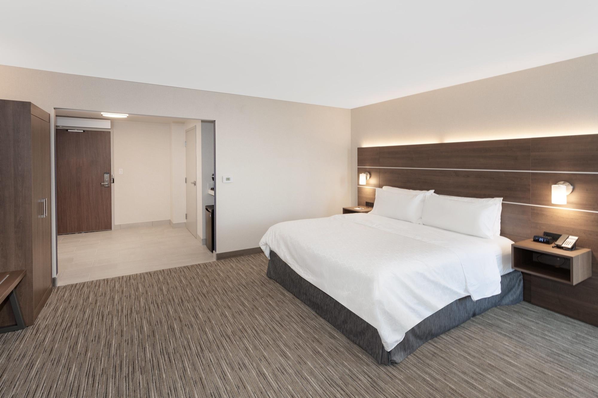 Habitación Holiday Inn Express & Suites Downtown Ottawa East by IHG