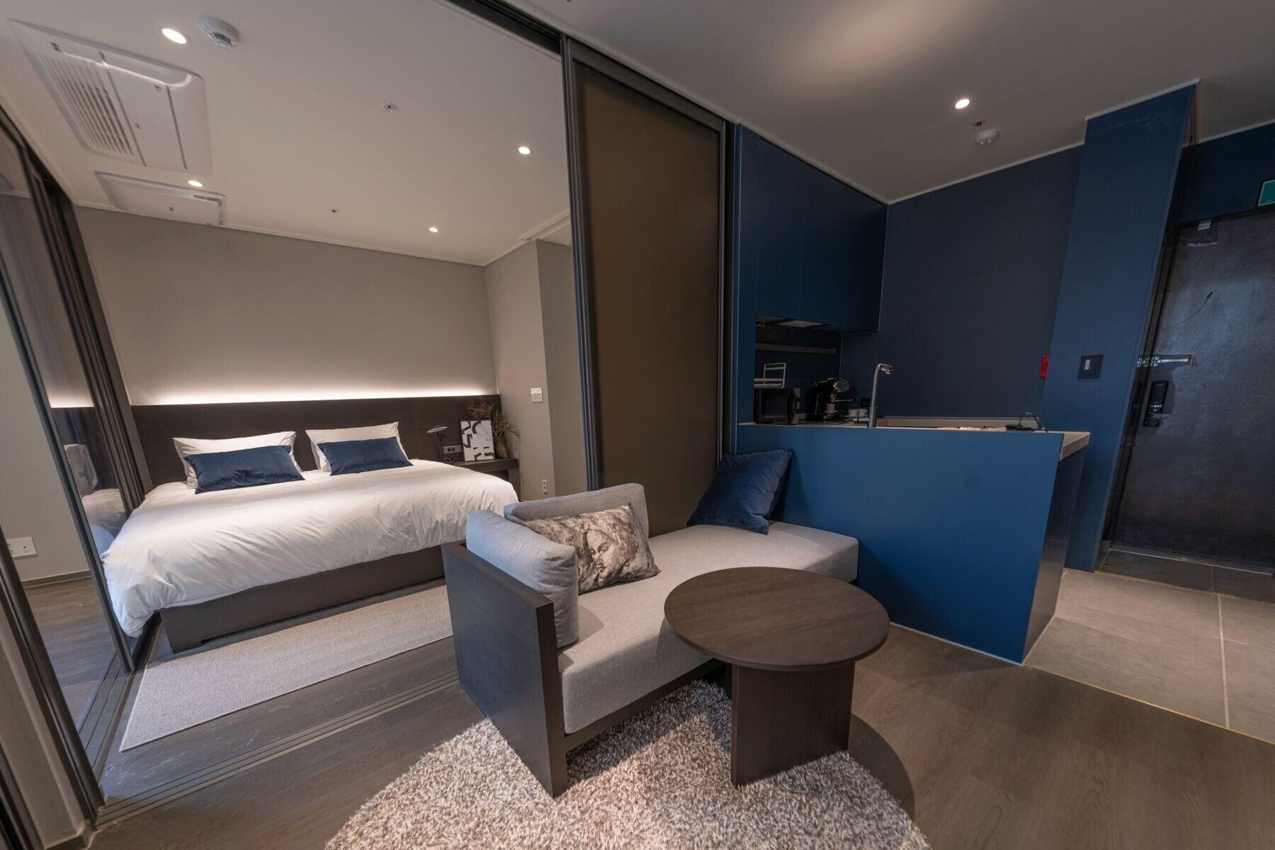 Varios HOMES Stay Myeongdong